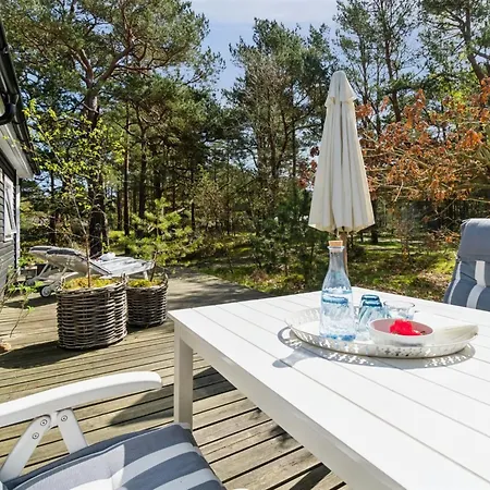 Eine - 150m From The Sea By Interhome *